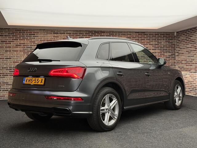 Audi Q5 50TFSI e quattro S line Pano Trekhaak Adaptieve dempers Carplay
