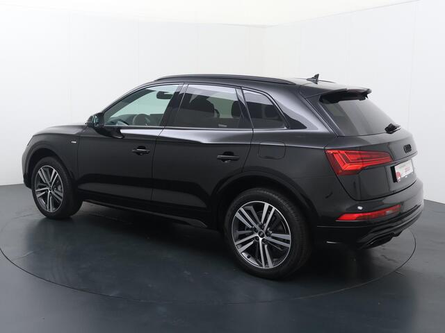Audi Q5 50 TFSI e Pro Line | 299 PK | SoH 100% | Climate control | Navigatiesysteem | Stoelverwarming | 20" LM velgen |