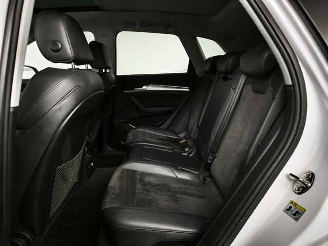 Audi Q5 50 TFSI e quattro Pro Line | Panoramadak | Stoelverwarming | Trekhaak | Navigatie |