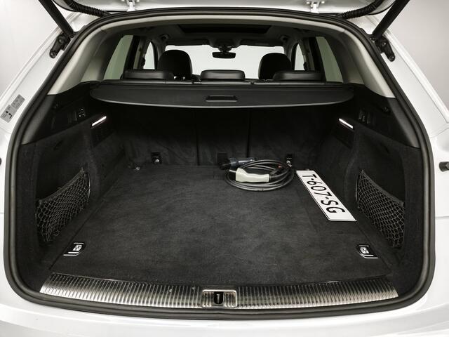 Audi Q5 50 TFSI e quattro Pro Line | Panoramadak | Stoelverwarming | Trekhaak | Navigatie |