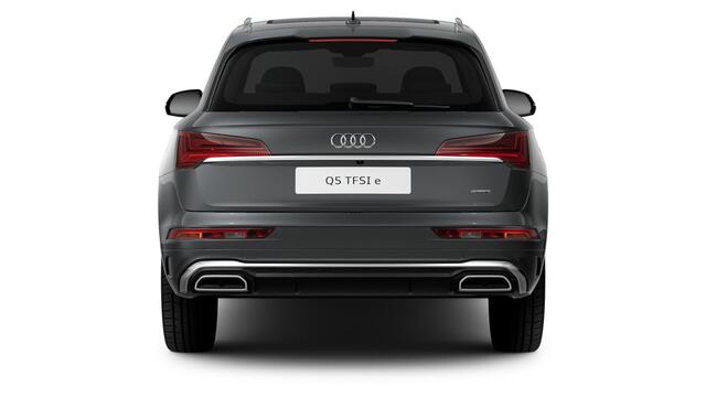 Audi Q5 50 TFSI e S edition Panoramadak - Multifunctioneel stuur plus - interieurvoorverwarming - Audi soundsystem - Achterbank plus - Sportstoelen - stoelverwarming voor - Assistentiepakket City -