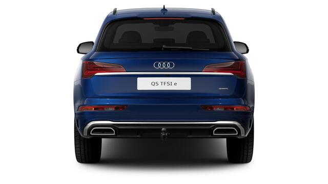 Audi Q5 50 TFSI e S edition Trekhaak - Privacy glas - Interieurvoorverwarming - Audi soundsystem - Achterbank plus - Sportstoelen vóór - Lendensteunen vóór, elektrisch verstelbaar - Cruise control - Achteruitrijcamera -