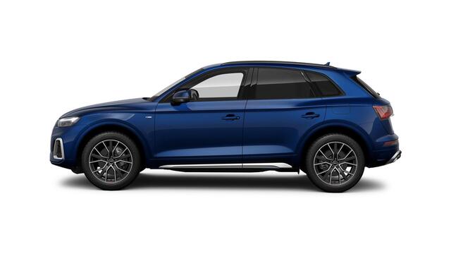 Audi Q5 50 TFSI e S edition Trekhaak - Privacy glas - Interieurvoorverwarming - Audi soundsystem - Achterbank plus - Sportstoelen vóór - Lendensteunen vóór, elektrisch verstelbaar - Cruise control - Achteruitrijcamera -