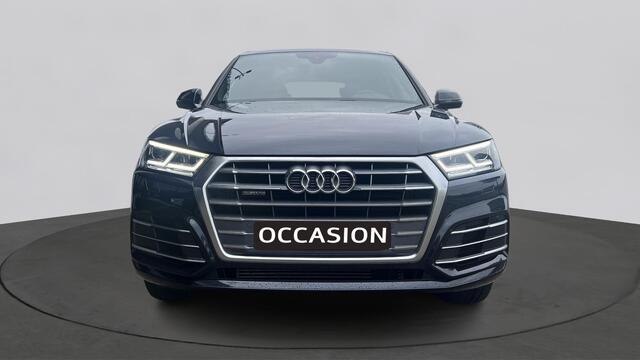 Audi Q5 2.0 TFSI 252pk Quattro S Line Edition / Getint Glas / Wegklapbare Trekhaak / Hill Hold