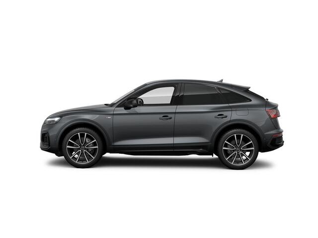 Audi Q5 Sportback 50 TFSI e S edition Competition | 299 PK | SoH 87% |Trekhaak | Area view 360 | Led Matrix koplampen | S line | Luchtvering |