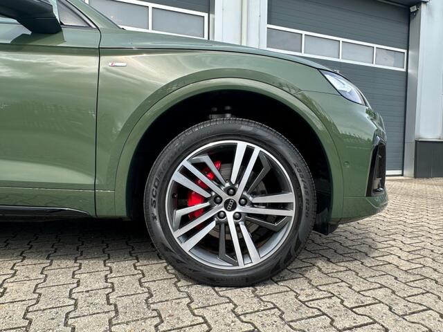 Audi Q5 55 TFSI e Competition Quattro S-Line 2025 *BTW *Pano *Adaptive *20inch *trekhaak