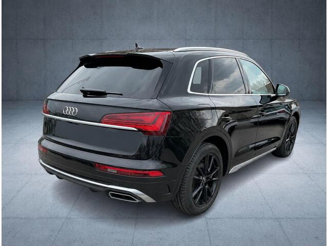Audi Q5 55 TFSI e S edition Competition SLine|367PK|Headup|Luchtvering