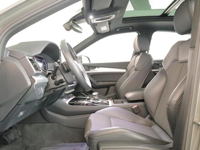 Audi Q5 Sportback 50 TFSI e S edition 299 pk S-tronic | Navigatie | Panoramadak | Parkeersensoren (Park assist) | Rondomzicht camera | Adaptieve cruise control | S-Line |