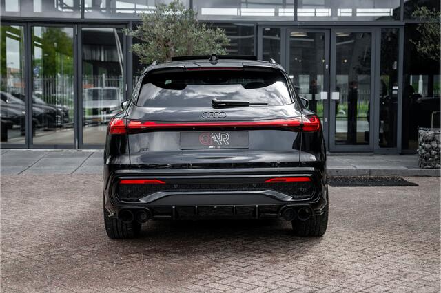 Audi Q5 2.0 TFSI e-hybrid ABT Aero 428pk quattro S edition Competition | ABT EVO 22" velgen | Panoramadak | Tech Pro | MMI Experience Pro | Trekhaak