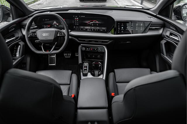 Audi Q5 2.0 TFSI e-hybrid ABT Aero 428pk quattro S edition Competition | ABT EVO 22" velgen | Panoramadak | Tech Pro | MMI Experience Pro | Trekhaak