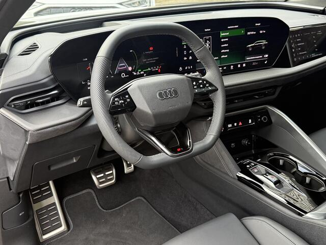 Audi Q5 2.0 TFSI e-hybrid Quattro S edition Luchtvering l B&O l Optiek Zwart l Tech Pro l Trekhaak l 21 Inch