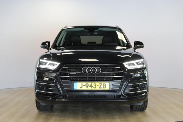 Audi Q5 55 TFSI e quattro Competition | Trekhaak | Cruise Adaptief | Stoelverwarming