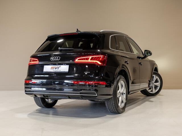 Audi Q5 2.0 TFSI quattro Sport 2x S-Line / 252pk / Trekhaak / B&O / Achteruitrij camera / Dodehoek detectie / Head-up display /