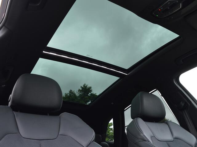 Audi Q5 50 TFSIe Quattro S line | Pano | Tour | Trekhaak