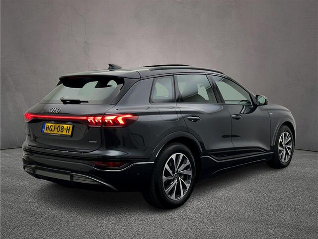 Audi Q6 e-tron Advanced edition 100 kWh | Trekhaak | Luchtvering| Memory | Pano | Oled | Matrix | Tech pro | MMI-bijrijdersscherm | 360 Camera |