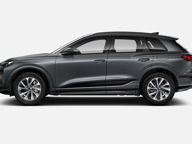 Audi Q6 e-tron Advanced edition 252 PK · Trekhaak, mechanisch draaibaar · Sportstoel zwart leder-kunstl.