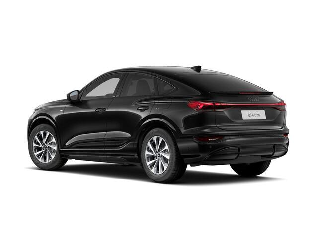 Audi Q6 Sportback e-tron Advanced edition 83Kwh 252 pk Sportback | Techniek pakket plus | Sportstoel voor leder | Optiek pakket zwart | Privacy glas |