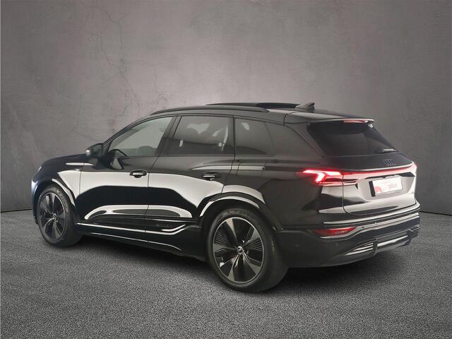 Audi Q6 e-tron S edition quattro 100 kWh | Trekhaak | Tech pro | Headup | B&O | Pano | Luchtvering | Oled |