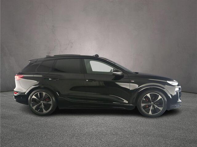 Audi Q6 e-tron S edition quattro 100 kWh | Trekhaak | Tech pro | Headup | B&O | Pano | Luchtvering | Oled |