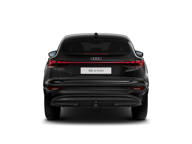 Audi Q6 Sportback e-tron Advanced edition 83 kWh 252 PK · Sportstoel lederen bekleding · Winterpakket · Trekhaak elek. wegklapbaar