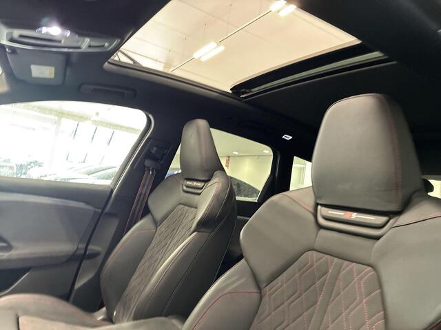 Audi Q6 e-tron S edition 306pk 100 kWh · SOH 97,3% · Warmtepomp · Panoramadak · Wegklapbare Trekhaak · Luchtvering · Bang & Olufsen · Elek. Voorstoelen · 21'' Inch · Garantie t/m 25-05-2030 of 100.000km