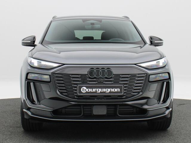 Audi Q6 S edition e-tron 83Kwh 252 PK | Tech Pro pakket | 21 Lm velgen | Zwart optiek pakket | Privacy glass |