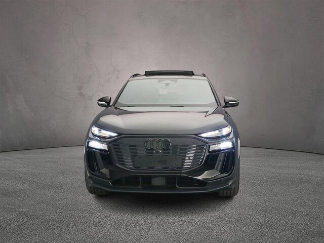 Audi Q6 e-tron S edition quattro 100 kWh | Pano | Headup | 360 Camera | Oled | B&O | MMI pro | Trekhaak | Matrix |