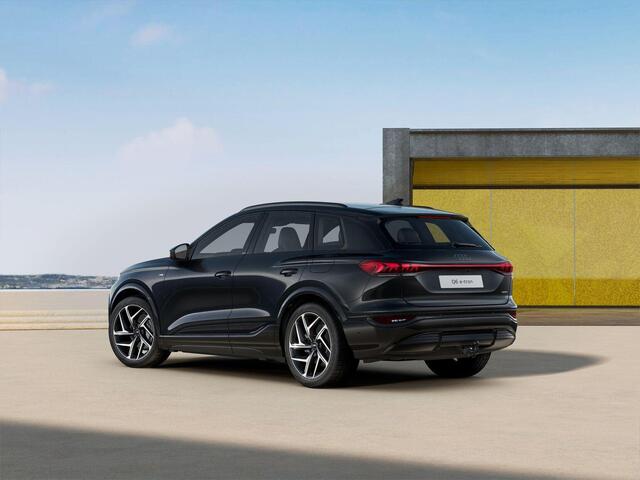 Audi Q6 e-tron S edition performance 100 kWh |Panorama dak |Trekhaak |360 camera | Memory seats | Sfeer verlichting |