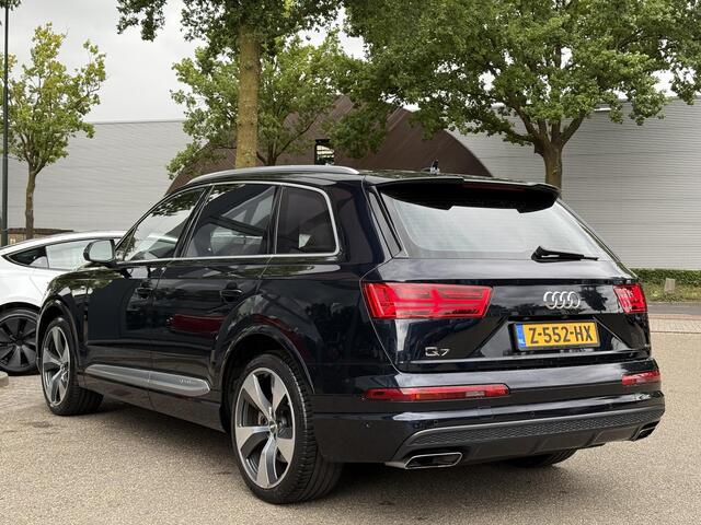 Audi Q7 3.0 TFSI quattro Pro Line + 7p S-LINE EXTERIEUR | 7 PERSOONS | 360 CAMERA | PANORAMADAK | LEDER | 60.000 KM UNIEKE STAND | DEALER ONDERHOUDEN | VOLLE AUTO | RIJKLAAR GELEVERD MET 12 MAANDEN BOVAG GARANTIE!