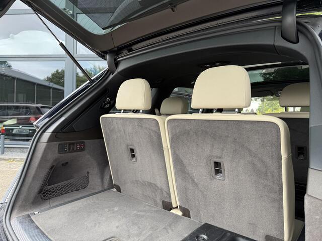 Audi Q7 3.0 TFSI quattro Pro Line + 7p S-LINE EXTERIEUR | 7 PERSOONS | 360 CAMERA | PANORAMADAK | LEDER | 60.000 KM UNIEKE STAND | DEALER ONDERHOUDEN | VOLLE AUTO | RIJKLAAR GELEVERD MET 12 MAANDEN BOVAG GARANTIE!