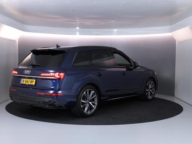 Audi Q7 60 TFSI e quattro Competition 456pk | Navigatie | Elektr. trekhaak | Parkeersensoren | Rondomzicht camera | Lases LED koplampen | Lichtmetalen velgen 21" | S-Line |