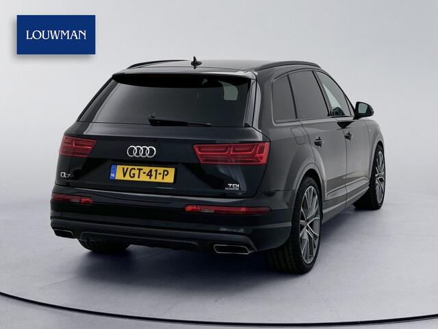 Audi Q7 3.0 TDI Quattro S-Line Grijs kenteken 22"inch lichtmetaal Leder Bose Led Elektrische trekhaak