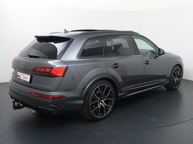 Audi Q7 60 TFSI e quattro S-Line | 490 PK | 4-Wielbesturing | Trekhaak | B&O Premium Soundsystem | Panoramadak | Head-up display |