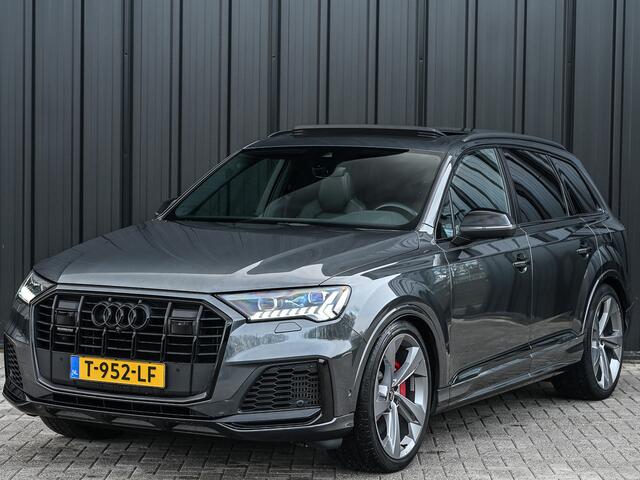 Audi Q7 60 TFSI e quattro Competition · Panoramadak · Luchtvering · B&O Sound · RS Seats · 360 Camera · Trekhaak · Soft Close · Ambiance Interieur · Adaptive Cruise