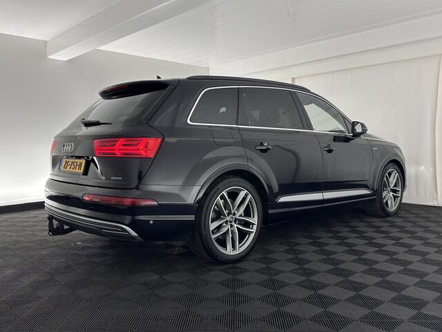 Audi Q7 3.0 TDI e-tron quattro Sport Aut. *PANO | HEAD-UP | LUXURY-LEATHER | ADAPTIVE-CRUISE | MATRIX-LED | BOSE-SOUND | BLIND-SPOT | MEMORY-PACK | DIGI-COCKPIT | HEATED-COMFORTSEATS | NAVI-FULLMAP | CAMERA | 21''ALU | TOWBAR*