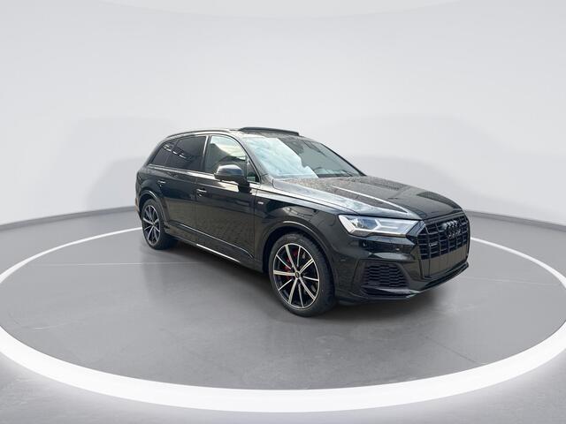 Audi Q7 55 TFSIe 381pk Tiptronic Quattro Pro Line S · Panoramadak · 360 Camera · Luchtvering · Elek. Trekhaak · B&O Sound · Leder Valcona · Elek. Stoelen + Geheugen Bestuurder · 21'' Inch ·