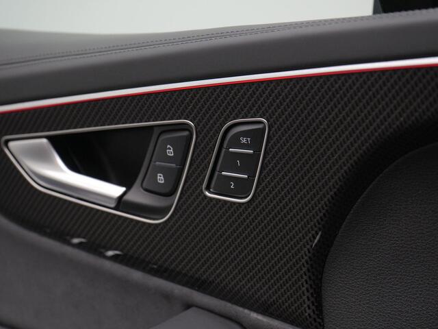 Audi Q7 7-zits 50 TDI 286 pk tiptronic quattro S edition / Competition Plus | B&O Advanced | Panoramadak | Trekhaak | Standkachel | Valcona leder | Laser LED | Sportstoelen plus | Geheugen-/massagestoelen