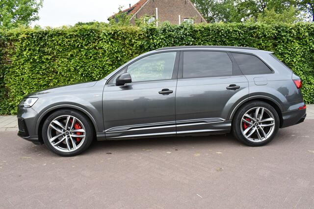 Audi Q7 60 TFSI e Quatro 490PK Pro Line S Comp. BOMVOL!