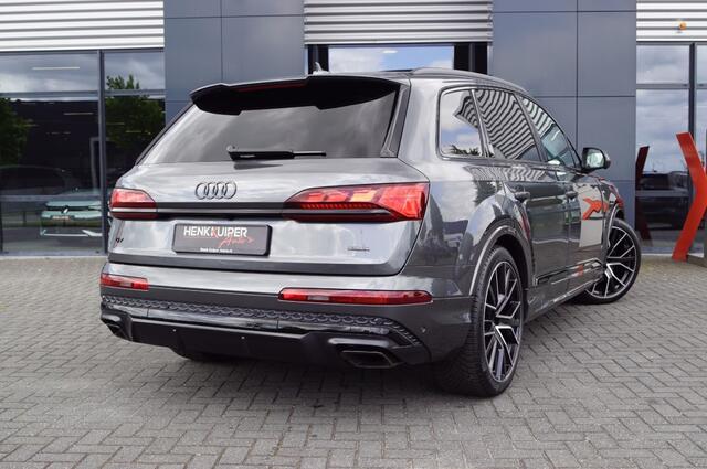 Audi Q7 60 TFSi S Competition 490pk/ Panodak/ Sportstoelen leer ruitmotief/ Trekhaak wegklapb./Luchtvering/Head-up/4-wielbest/soft close