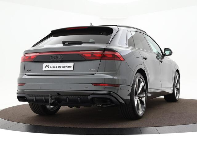 Audi Q8 60 TFSIe 490pk Quattro S Line Competition · Luchtvering · 360 Camera · Servosluiting · Panoramadak · Elek. trekhaak · Stoelventilatie · 22'' Inch · Garantie t/m 12-02-2028 of 90.000km