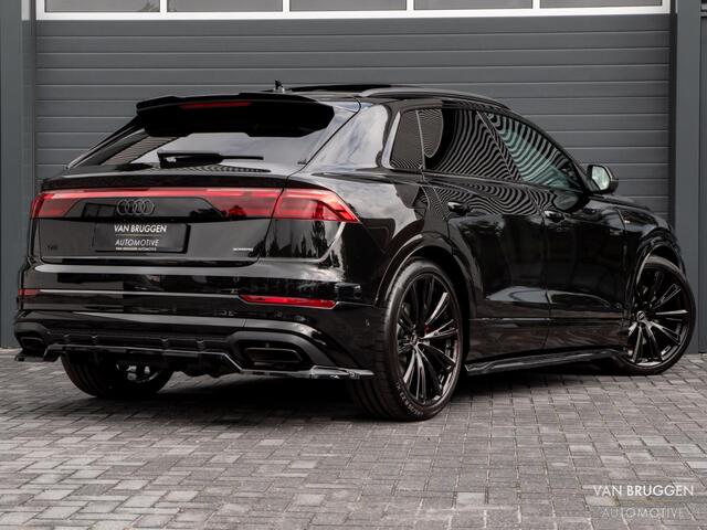 Audi Q8 60 TFSI e quattro S Competition 4-Wiel Pano Trekhaak RS HUD Massage 23"
