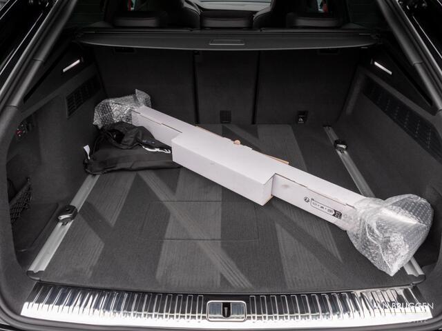 Audi Q8 60 TFSI e quattro S Competition 4-Wiel Pano Trekhaak RS HUD Massage 23"