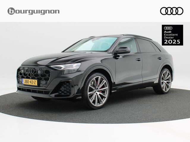 Audi Q8 55 TFSi e 395 Pk quattro Pro Line Advanced | Panorama Dak | Trekhaak | Full LED | Camera | Elektrische Achterklep | Sensoren | Carplay | 23 Inch | 18.910 Km!