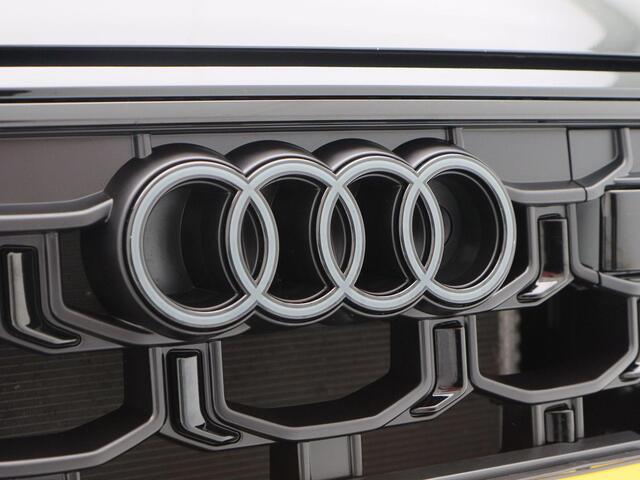 Audi Q8 55 TFSi e 395 Pk quattro Pro Line Advanced | Panorama Dak | Trekhaak | Full LED | Camera | Elektrische Achterklep | Sensoren | Carplay | 23 Inch | 18.910 Km!