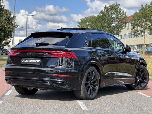 Audi Q8 55 TFSI e Quattro S-Line Competition Pano RS Zetels