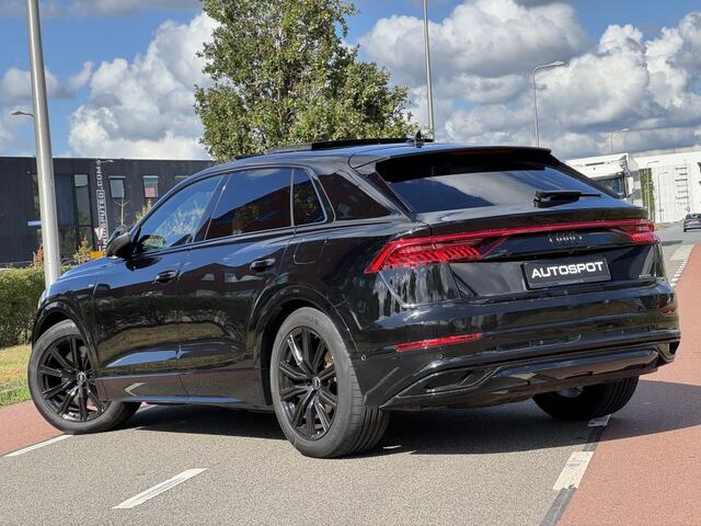 Audi Q8 55 TFSI e Quattro S-Line Competition Pano RS Zetels