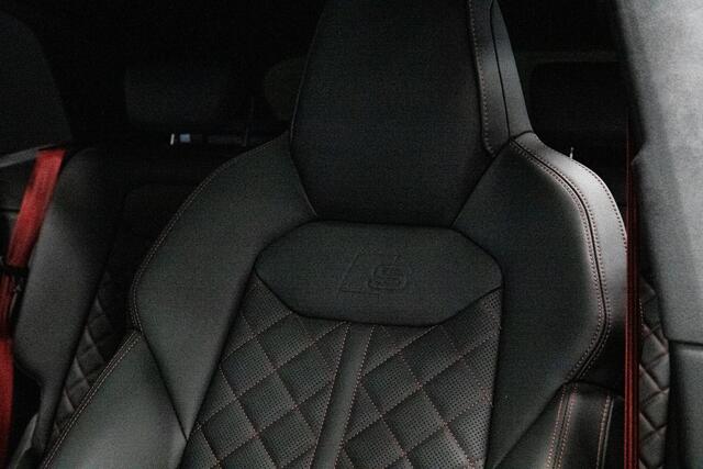 Audi Q8 60 TFSI e quattro Pro Line S Competition *Vierwielbesturing / Bang & Olufsen / Carbon-pakket / Stoelmassage & -ventilatie / Panorama / Soft-Close*