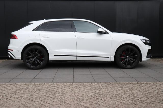 Audi Q8 55 TFSI | 3X S-LINE | B&O | PANO | LUCHTVERING | HEAD-UP | STOELVERK. | 360° CAMERA | CRUISE | NAVI |