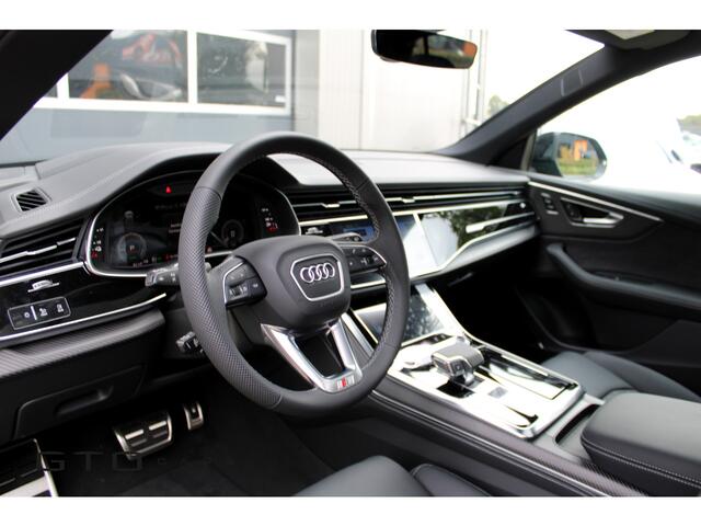 Audi Q8 60 TFSI e quattro Pro Line S Competition B&O / Carbon / 4WD Besturing / Panorama / Tour Pack / City Pack / Surround Camera
