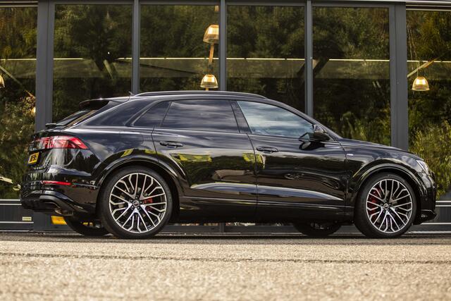 Audi Q8 60 TFSI e quattro Pro Line S Competition / MASSAGE / B&O / SOFT CLOSE / HUD